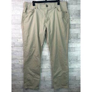 Men's Performance Series Extreme Comfort Khaki Relaxed‎ Fit Pants 42X32 Tapered